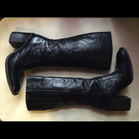 Frye Shoes - Black Frye Boots Women’s 8 B